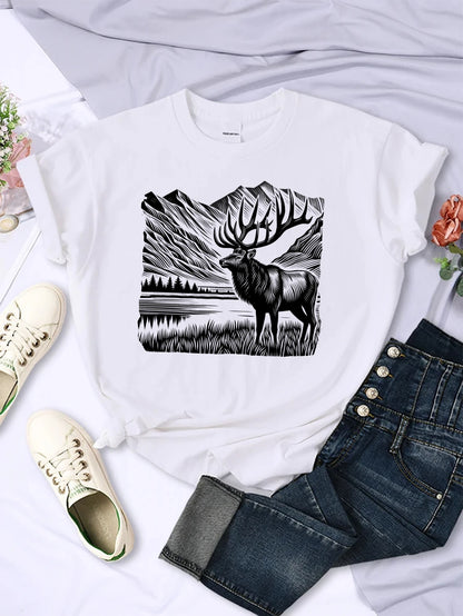 Elk Deer Hunting Silhouette Comfortable Round Neck T-shirt Loose Fit All-Season Style